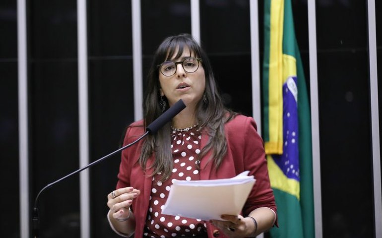 Projeto proíbe privatização de empresas públicas de tecnologia da informação