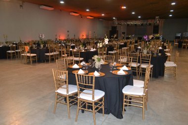 DSC_2884-(Copy).jpg