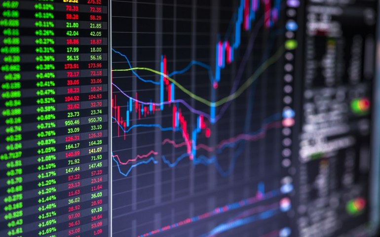 Ásia: bolsas fecham em alta após BoJ acomodatício levar iene a mínimas em 20 anos