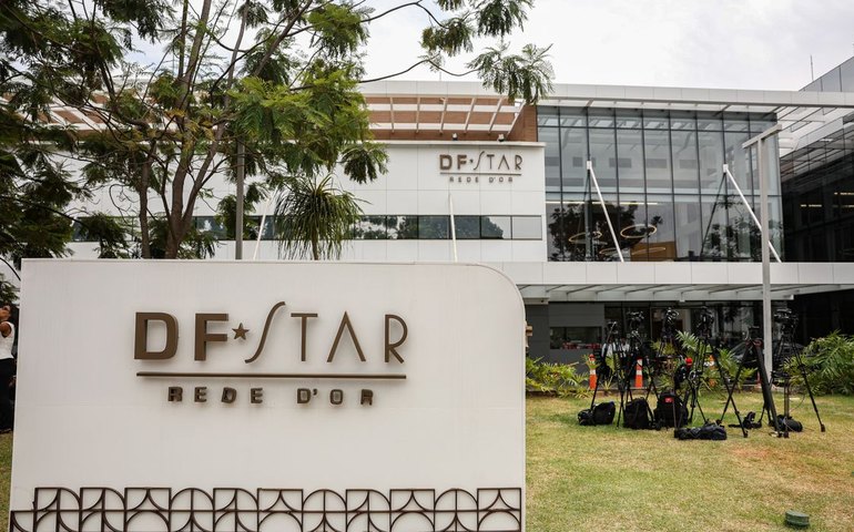 Bolsonaro apresenta piora inflamatória e médicos ampliam antibióticos