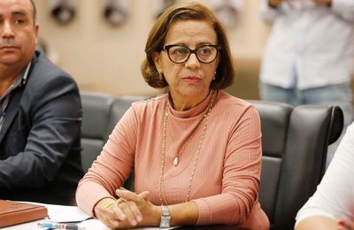 Preferência por crianças mais novas atrasa fila de adoção em Alagoas