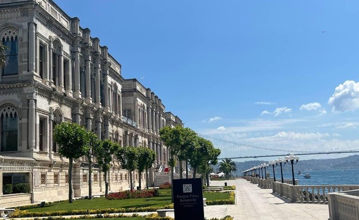 AO VIVO: Palácio Ciragan em Istambul está se preparando para acolher 2ª rodada de negociações russo-ucranianas