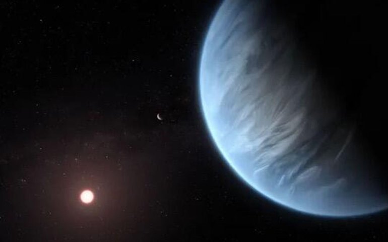 Telescópio James Webb identifica nuvens de gelo de água em exoplaneta gigante