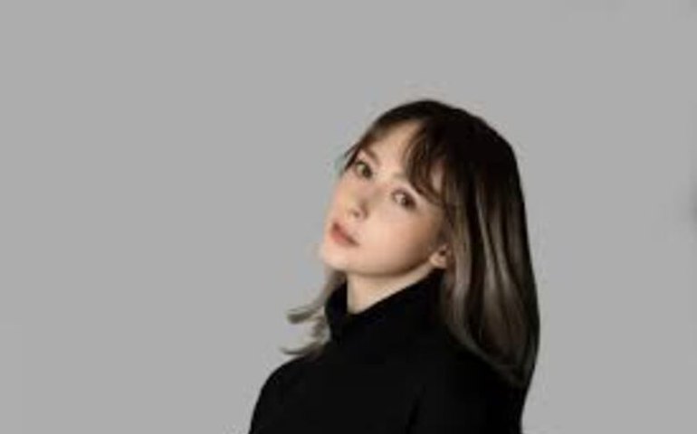 Saiba quem é a brasileira que tenta entrar para o grupo de k-pop Blackswan