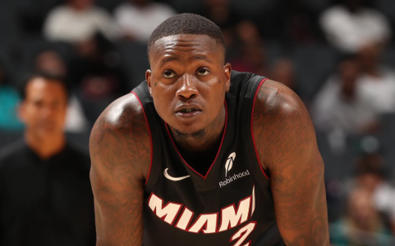 Jogador e técnico da NBA são presos pelo FBI em investigação por esquema ilegal de apostas