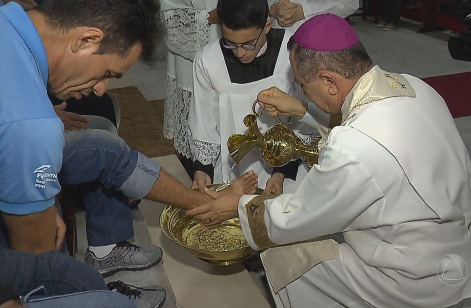 Missa de Lava Pés é celebrada em Aracaju 