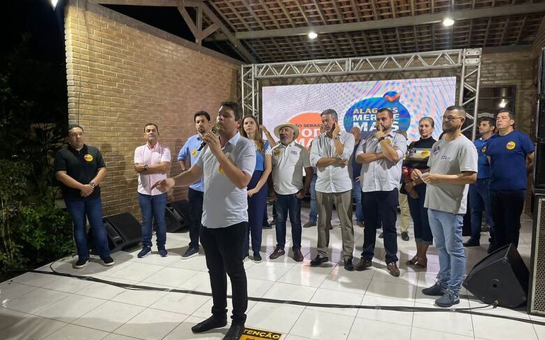 Davi é recebido por prefeito Zé Pacheco, vereadores e o povo em São Sebastião