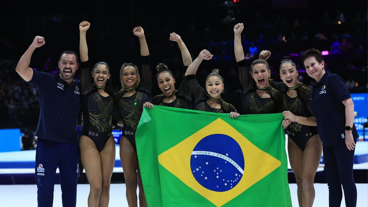 Brasil é prata na disputa por equipes na ginástica artística feminina