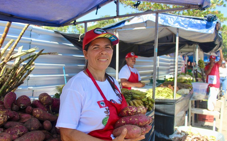 24ª Feira da Reforma Agrária chega à Praça da Faculdade nesta quarta-feira