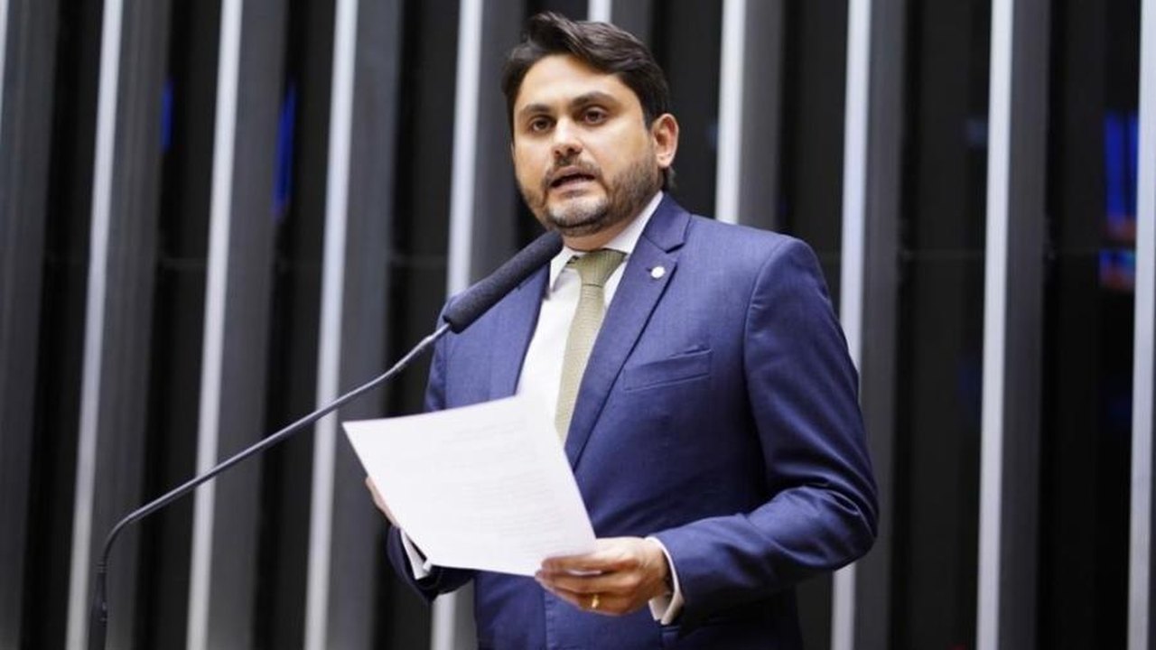 Vitorino Freire, onde o asfalto só chega na terra do ministro Juscelino Filho