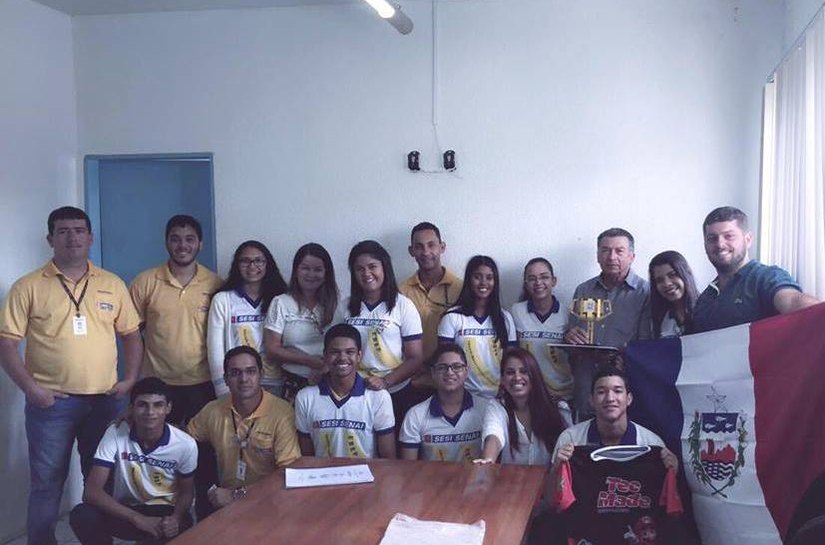Equipes de robótica são recebidas pelo prefeito Zé do Pedrinho em Atalaia