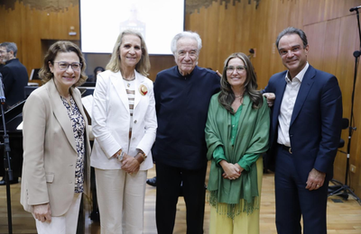 Maestro João Carlos Martins recebe o “Prêmio por Toda uma Vida Profissional” da Fundación Mapfre