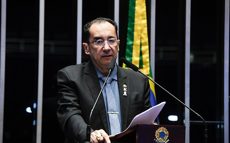 Kajuru promete CPI para investigar manipulação de resultados para abril e cita Textor