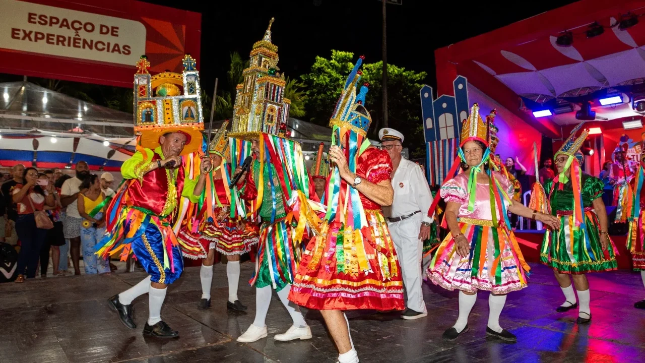 João Calabar e Dinho Zampier apresentam o show Caleidoscópio neste sábado (22), na Ponta Verde