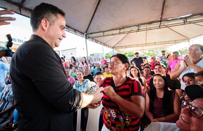Governador assegura construção de ponte no povoado Piedade, em São José da Tapera