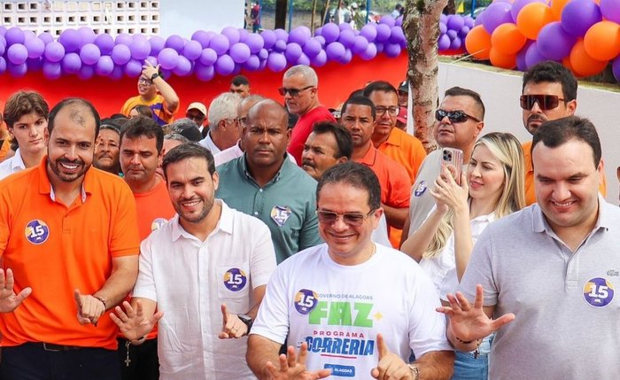 Marcelo Victor (de camiseta com logo) na convenção do MDB em Quebrangulo Marcelo Victor (de camiseta com logo) na convenção do MDB em Quebrangulo