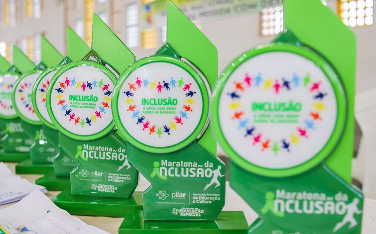 Inclusão: Prefeitura de Pilar entrega Sala de Recursos e 460 carteiras de identificação de estudantes com deficiência