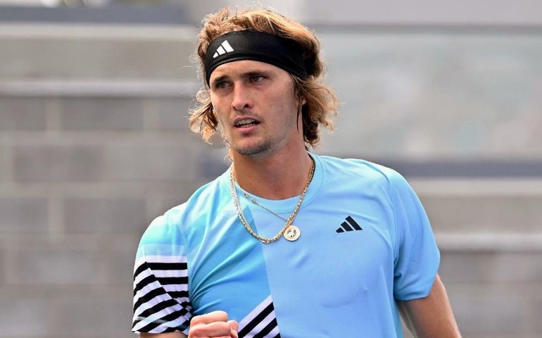 Torcedor é expulso do US Open sob aplausos da torcida por suposto grito com frase de Hitler