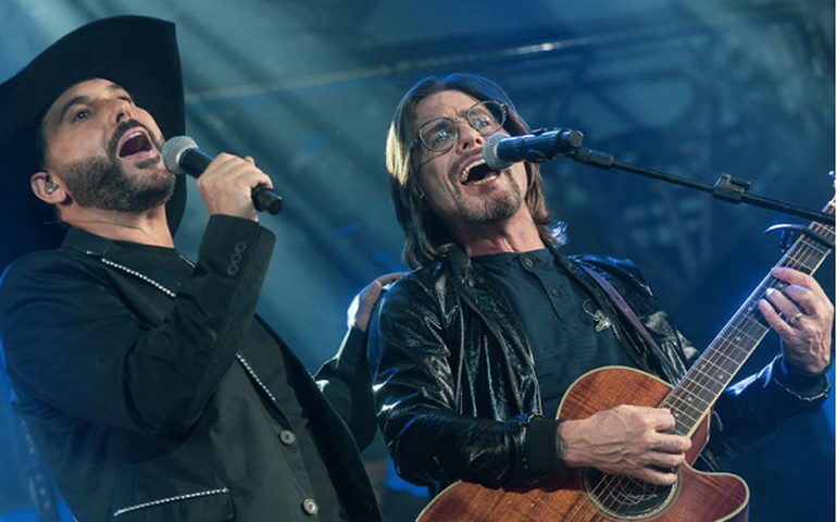 #TBT: O roqueiro Hudson canta (com Edson) “Bete Balanço”