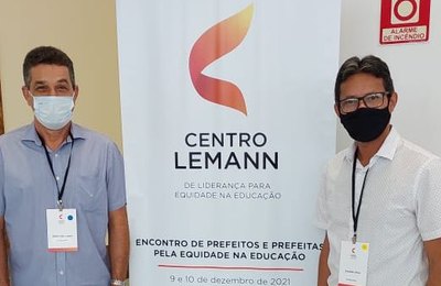 Prefeito de Branquinha participa do Encontro pela Equidade na Educação em Sobral no Ceará