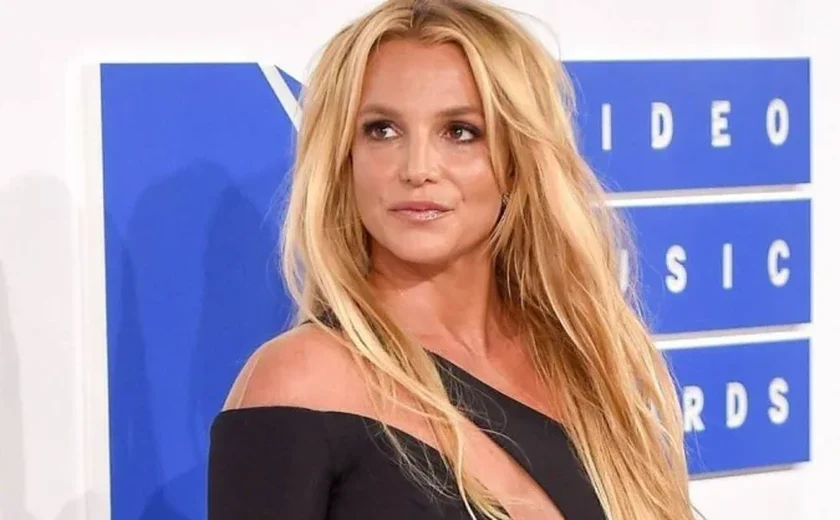 Britney Spears faz acordo com o pai e encerra disputa legal: 'Liberdade completa'