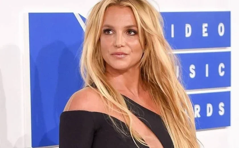 Britney Spears faz acordo com o pai e encerra disputa legal: 'Liberdade completa'