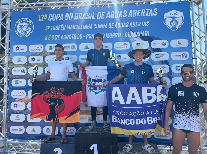 Natação: Felipe Knowles leva Alagoas ao topo do pódio nacional em etapa da Copa Brasil