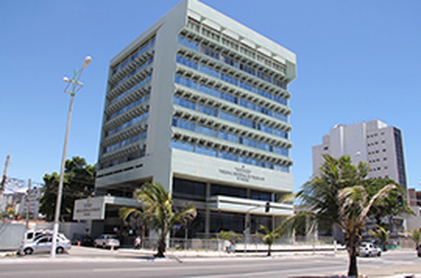 TRT/AL doou mais de 10t de materiais recicláveis à COOPVILA em 2015