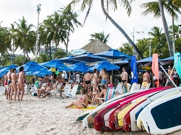 Alagoas recebe turistas de todo Brasil para festas de Réveillon