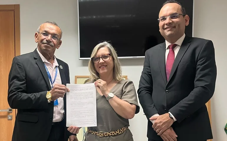MPT firma Acordo de Cooperação para o fortalecimento do trabalho dos técnicos industriais de Alagoas