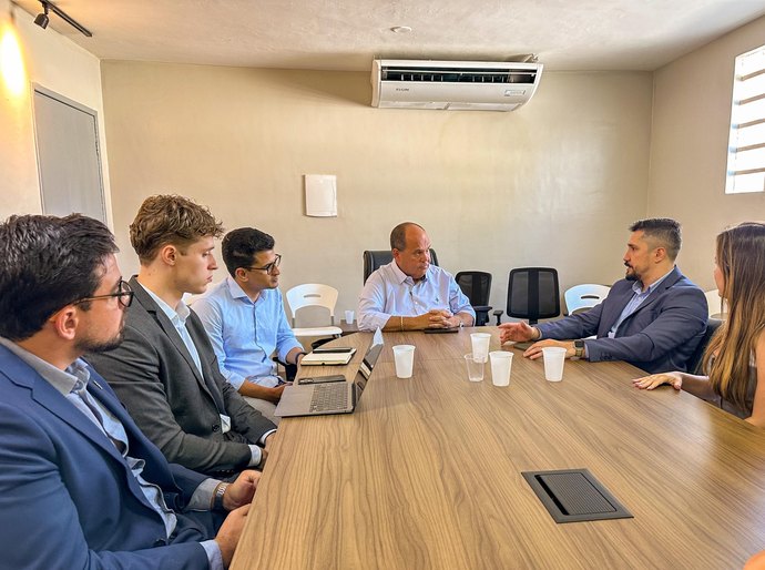 Gestores da Sesau se reúnem para discutir a implementação do Programa Saúde Digital em Alagoas