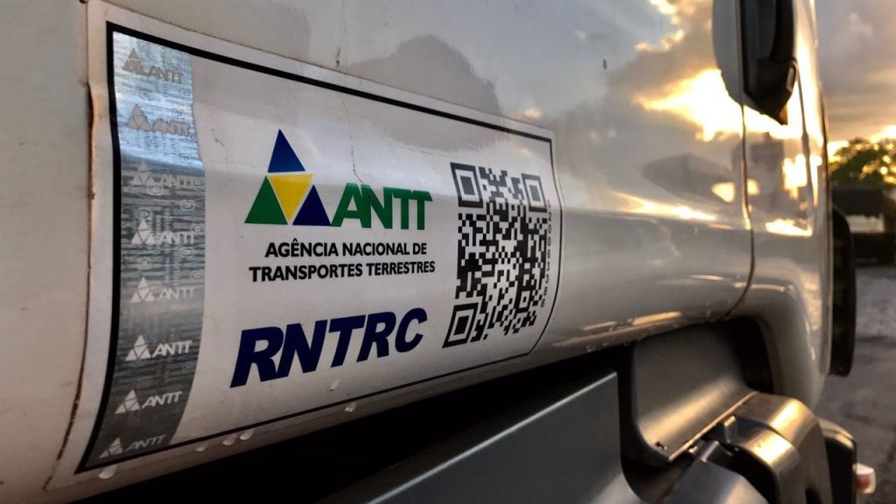ANTT: piso do frete muda se constatada alta de 10% no diesel ante tabela anterior