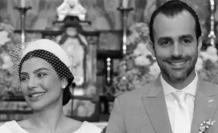 Cíntia Chagas foi alvo de pedido de prisão feito por seu ex-marido, Lucas Bove Cíntia Chagas foi alvo de pedido de prisão feito por seu ex-marido, Lucas Bove