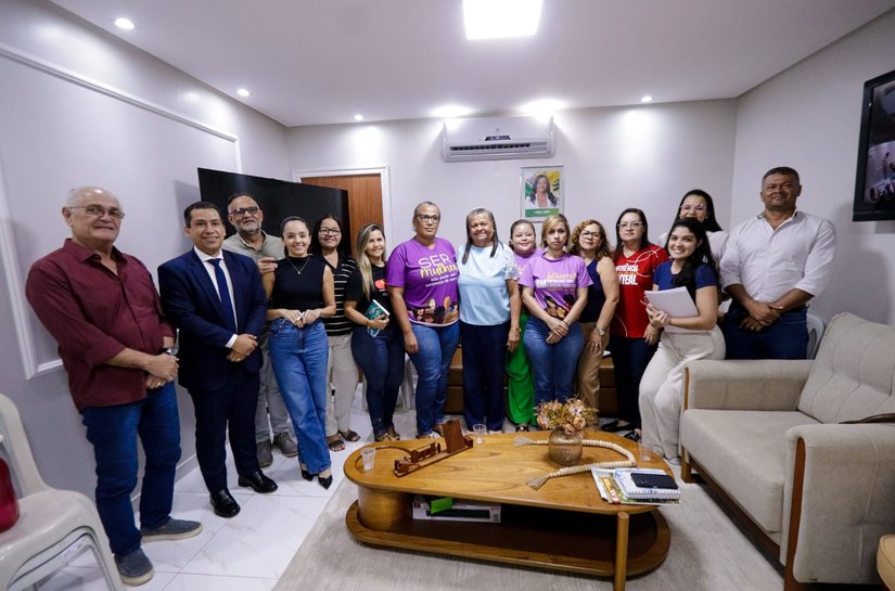 Câmara aprova reajuste em 6% para servidores da Educação e Prefeitura de Palmeira reforça política de valorização do servidor