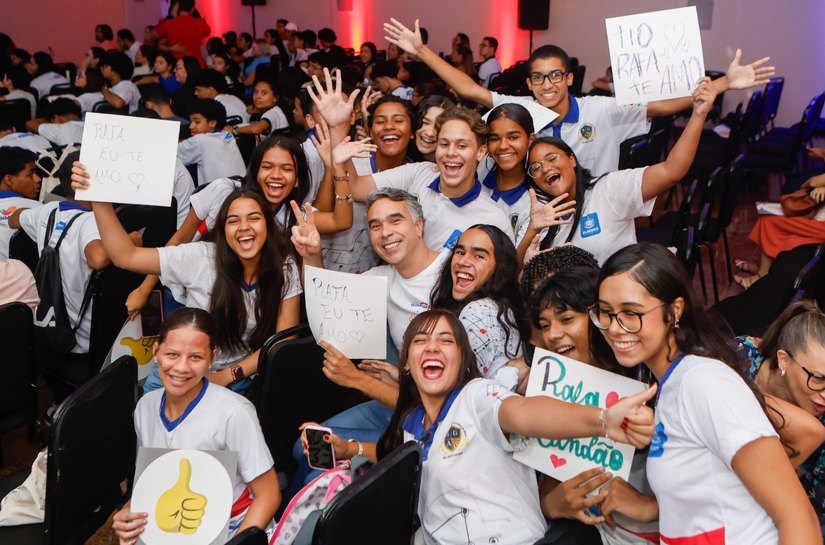 Programa idealizado por Rafael Brito contribui para queda histórica de 43% na evasão escolar