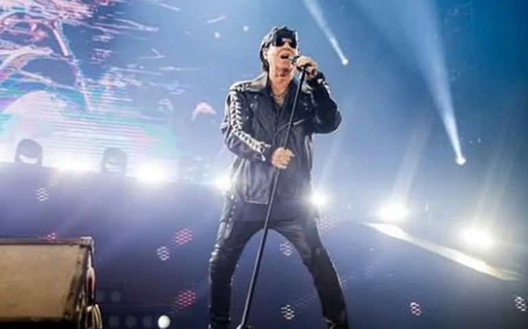 Klaus Meine contrai vírus e Scorpions é obrigado a cancelar show na Argentina