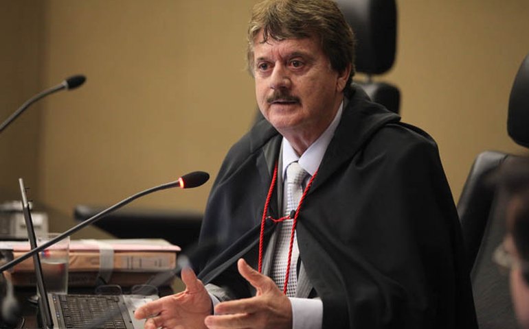 TJ mantém bloqueio de R$ 715 mil do Corinthians Alagoano