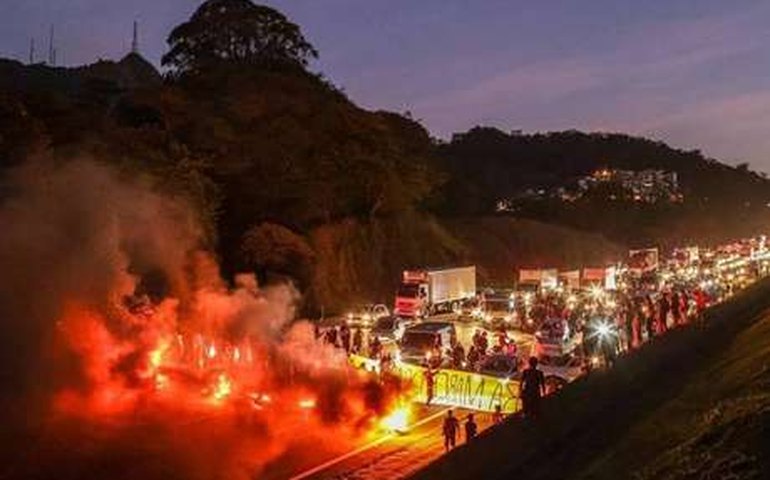 Após protesto de indígenas, rodovia dos Bandeirantes é liberada