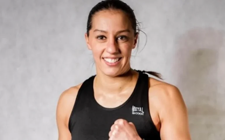 Experiente boxeadora francesa será a rival de Beatriz Ferreira na 1ª defesa do título mundial