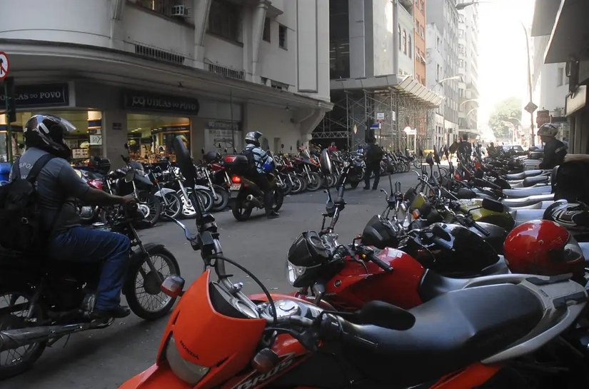 Em dez anos, frota de motocicletas cresce 42% no país