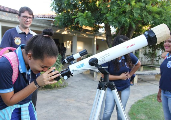 Seduc oferta curso de astronomia para professores da rede estadual