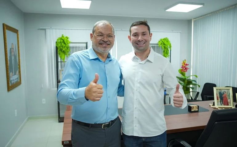 Lucas Barbosa participa das comemorações pelos 72 anos de Feira Grande e reforça compromisso com o desenvolvimento do município