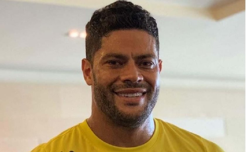 &#8216;Pedi o título da Libertadores de presente ao Papai Noel&#8217;, diz Hulk