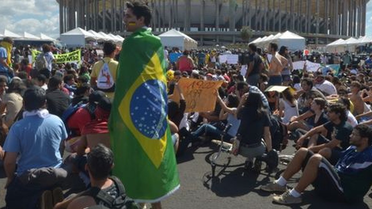 Planalto quer mais transparência em gastos da Copa para frear protestos