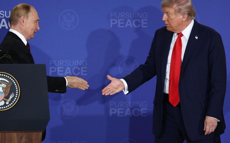 Cúpula do Alasca reconhece interesses russos e prevê mudança na liderança da Ucrânia, diz analista