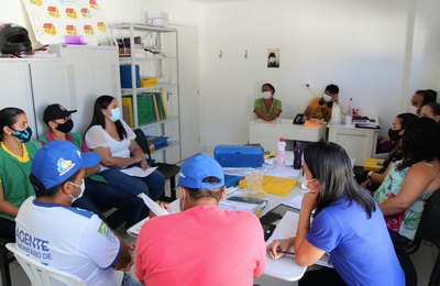 Secretaria de Saúde Coruripe inicia levantamento populacional de cães e gatos para castração