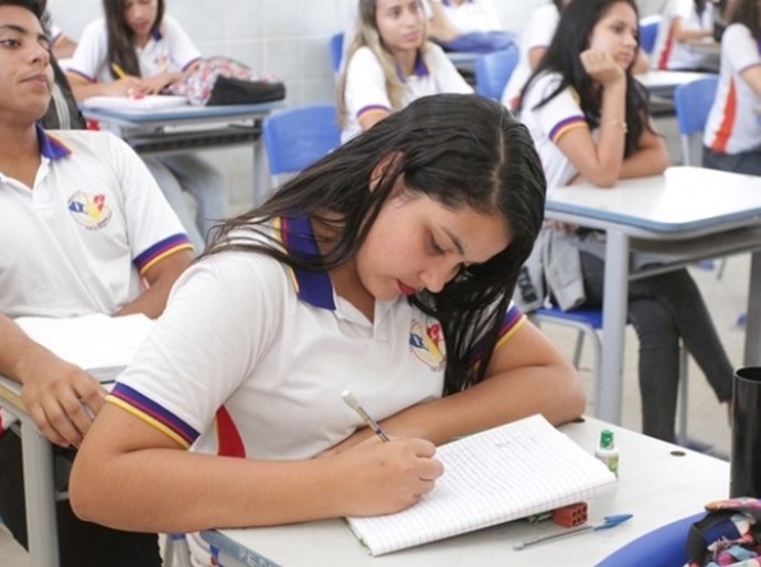 Confirmação de matrículas de novatos da rede estadual começa, quarta(25)