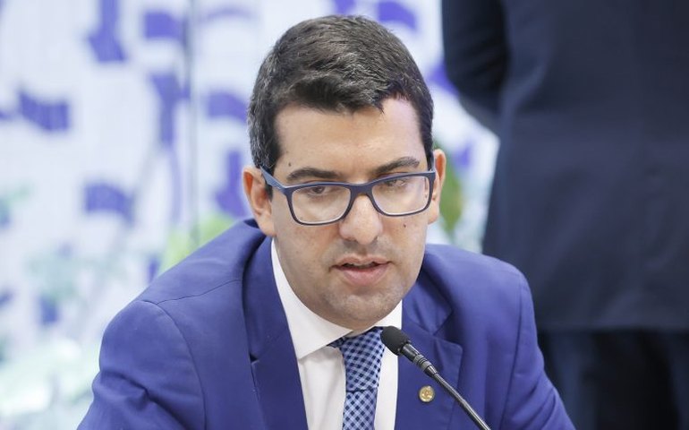 Marcelo Queiroz é eleito presidente da Comissão de Indústria, Comércio e Serviços