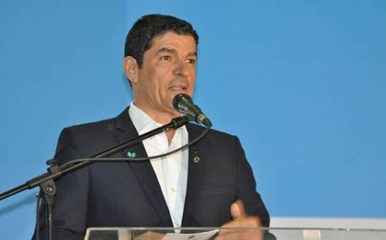 Ministro chega à AL para discutir políticas de desenvolvimento do turismo