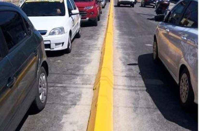 Prismas de concreto são instalados para dar mais fluidez ao trânsito